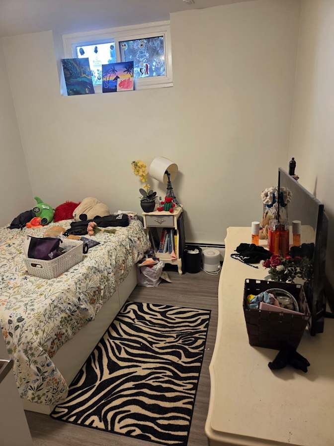 Desiree Babiak's room