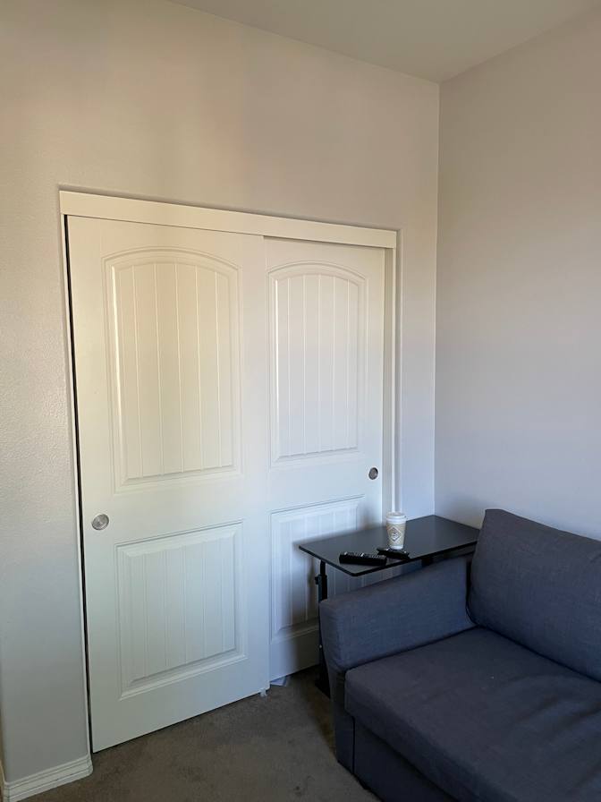 Linda's room