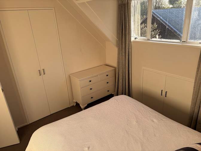 Bridge's room