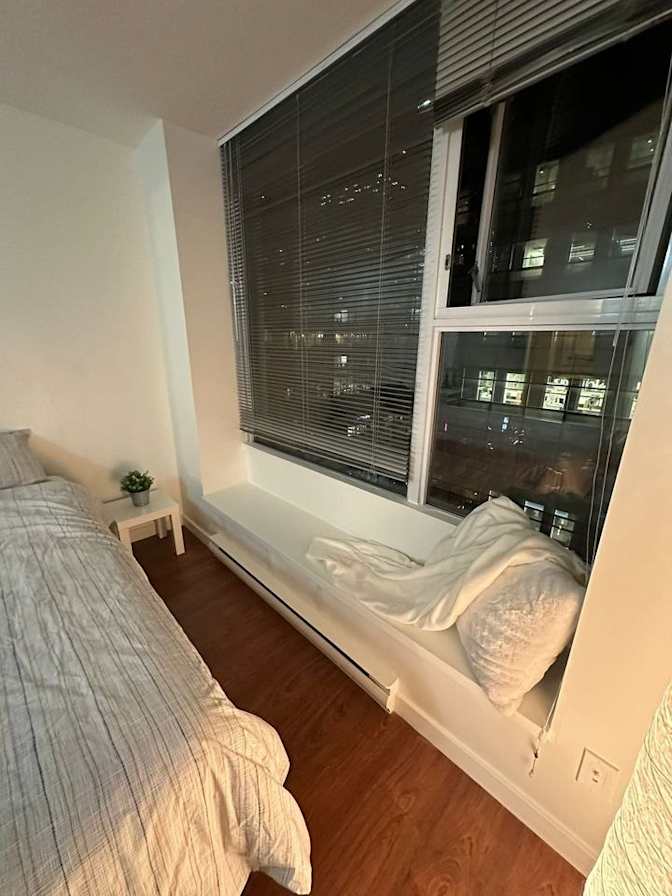 Van House's room