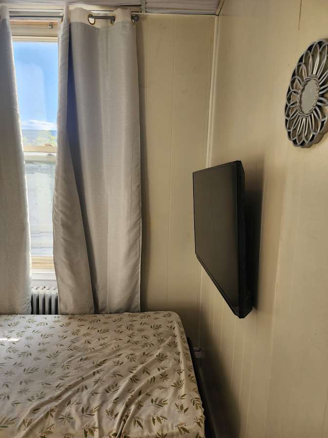 Eddie's room