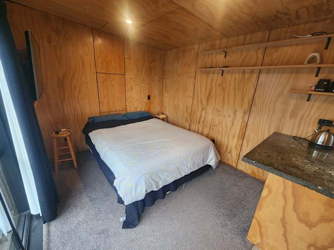 Ben W's room