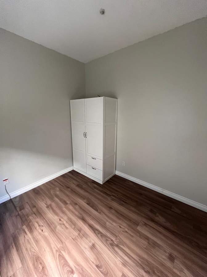 Laguna Court - Photo 2