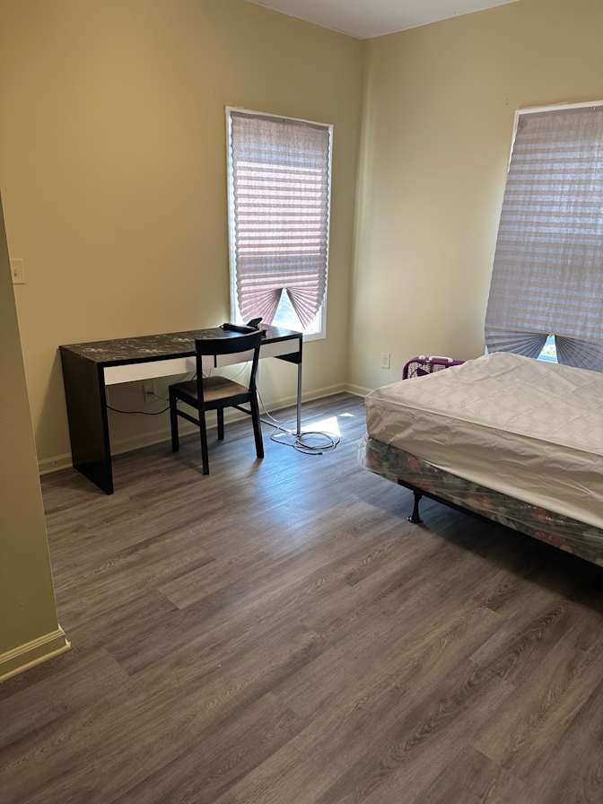 DERRICK's room