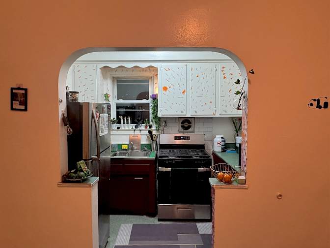Ali's room
