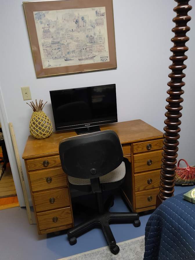 Alice's room