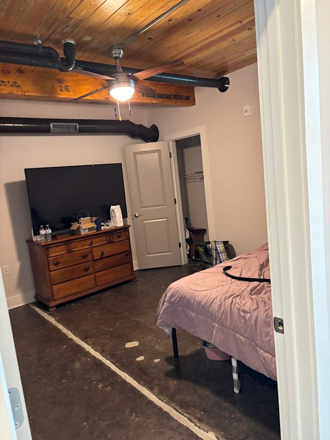 MrPeace's room