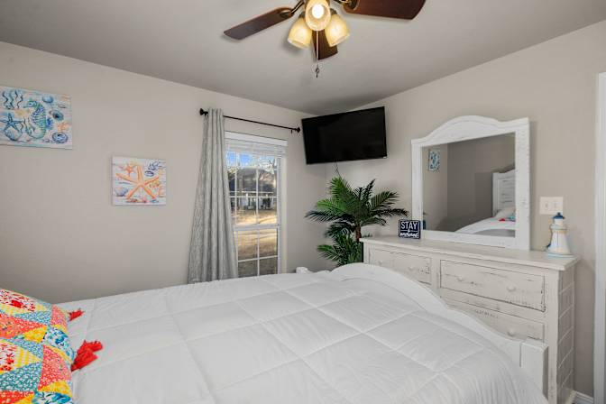 Dan's room