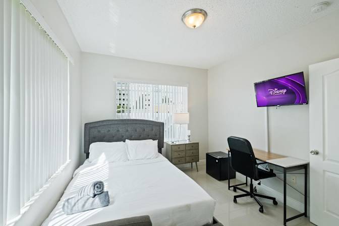 PadSplit's room