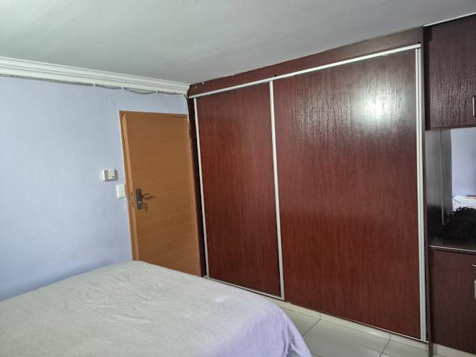 Yashveer's room