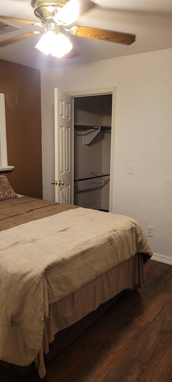Louis's room