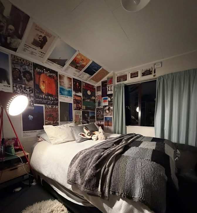 Hazar Yousef's room