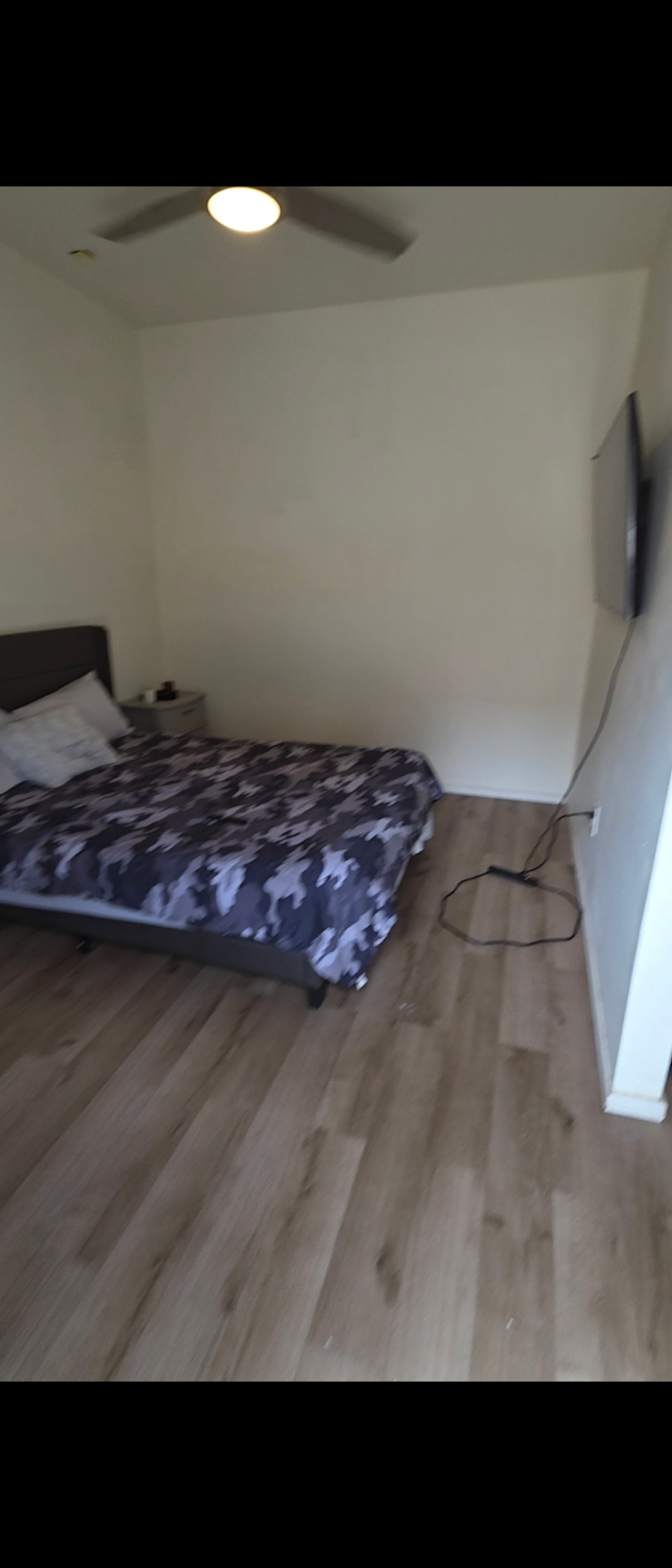 Marcos's room