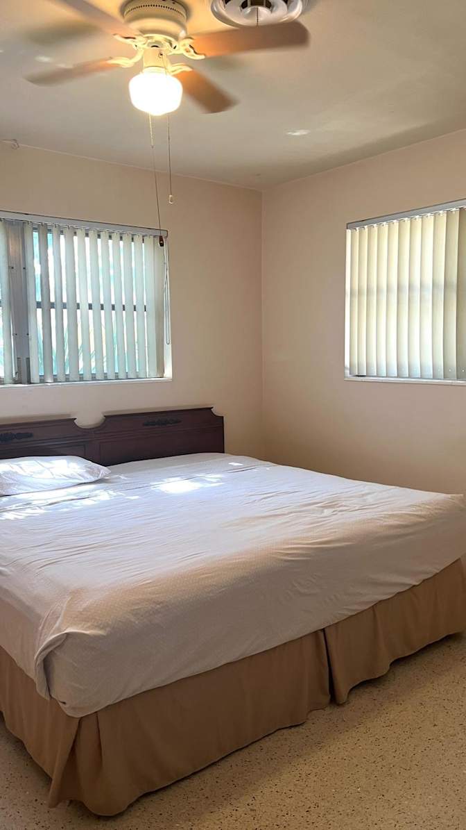 Yakory's room
