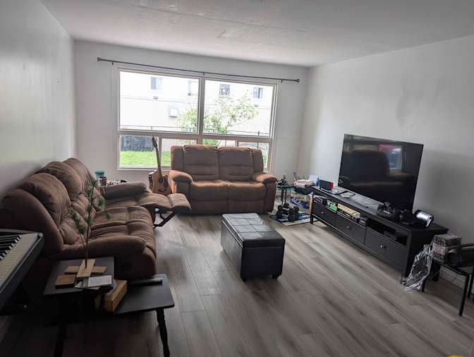 Bobby Benoit's room
