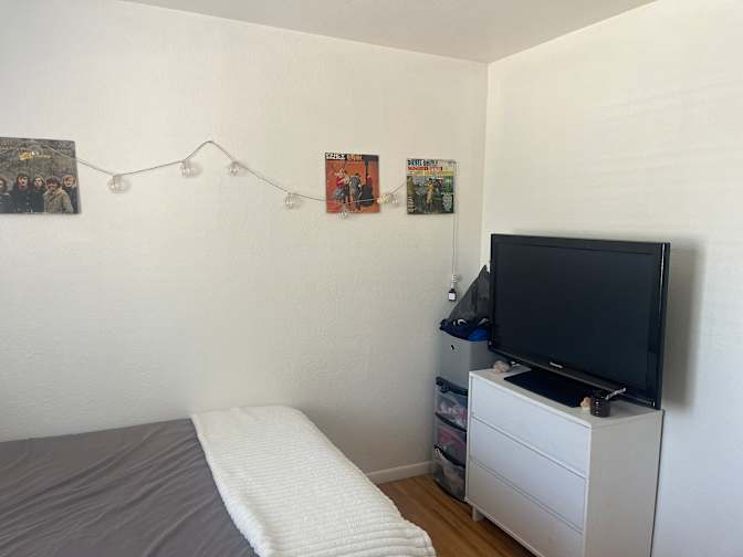 Billy's room