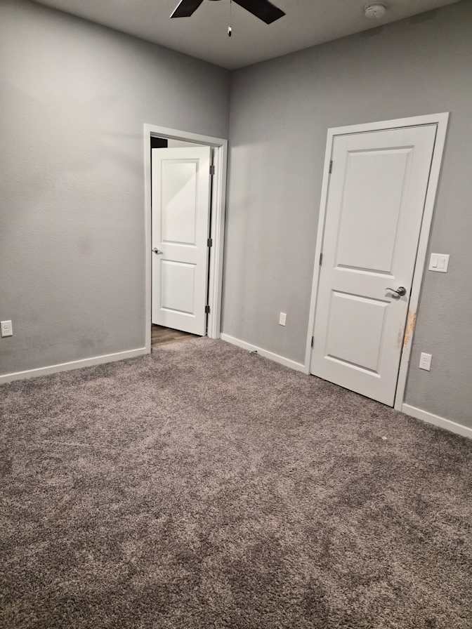 Nayerli's room