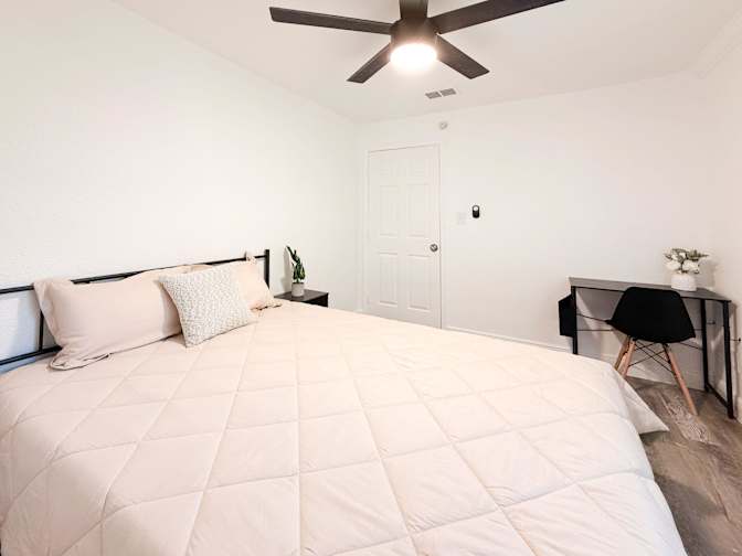 PadSplit's room