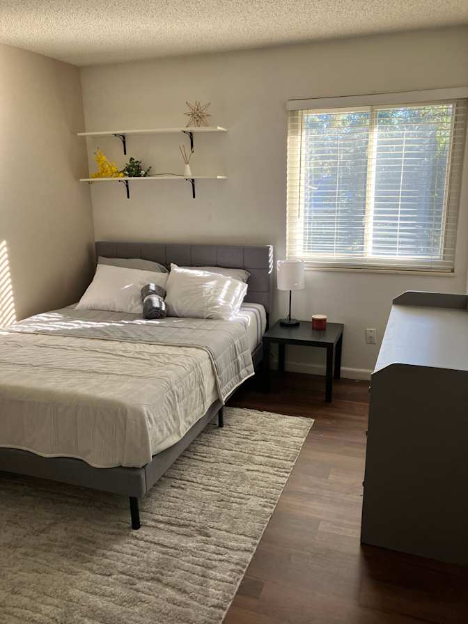 Patty A Sansom's room