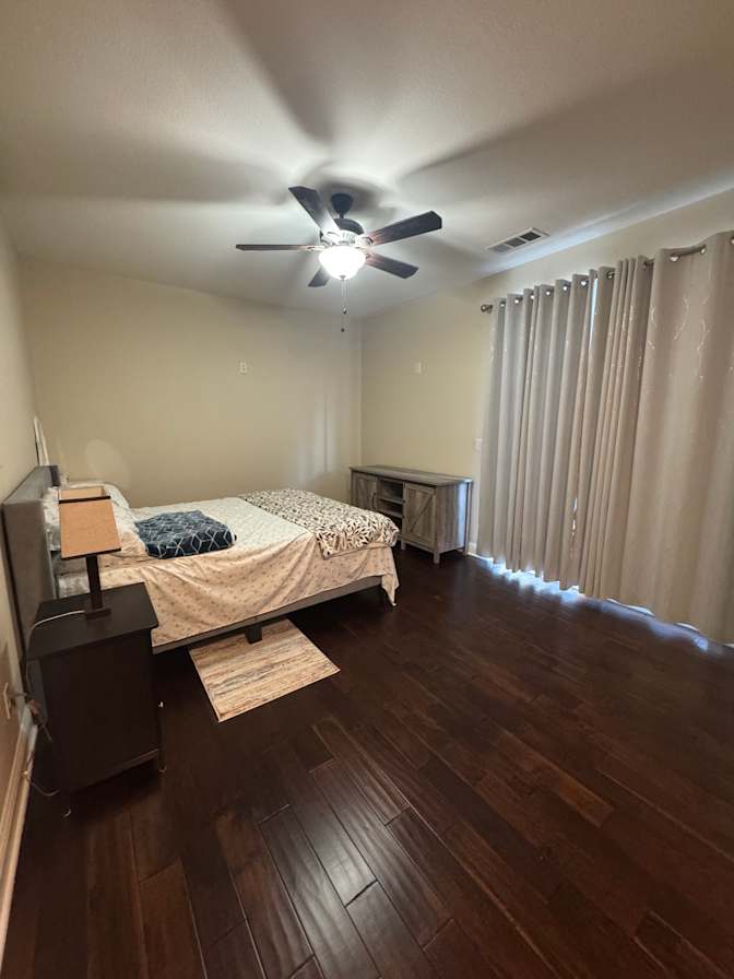 Stephelie's room