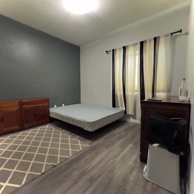 Bill's room