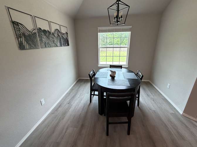 Thomas's room