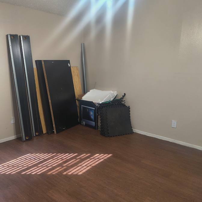 Shelton's room
