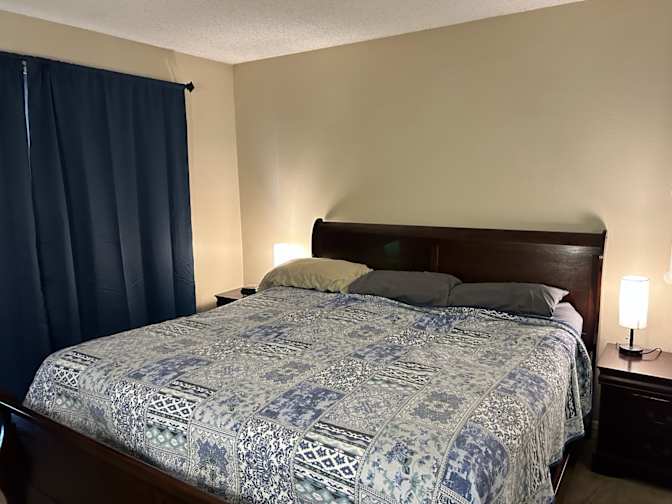 Rene o r Scott's room