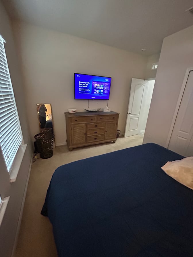 Merri Tabor's room