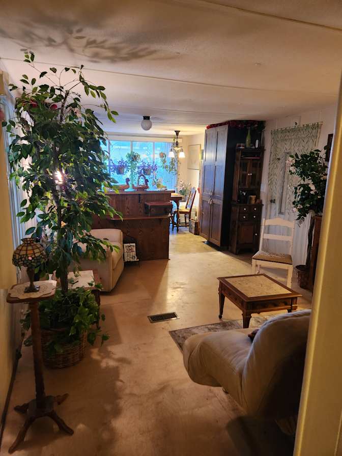 Ronald Czerepak's room