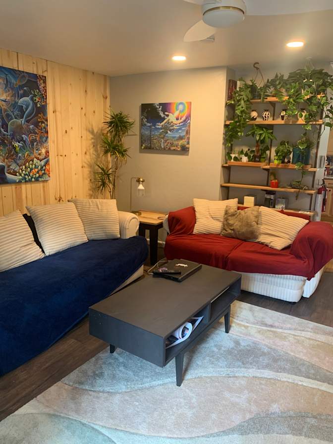 Gonzalo's room