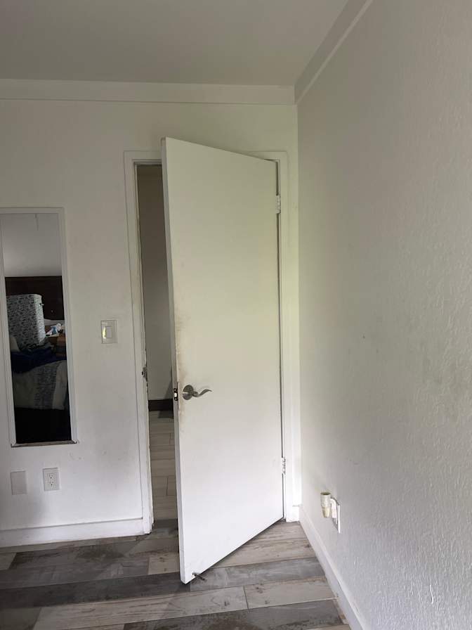 Tony's room