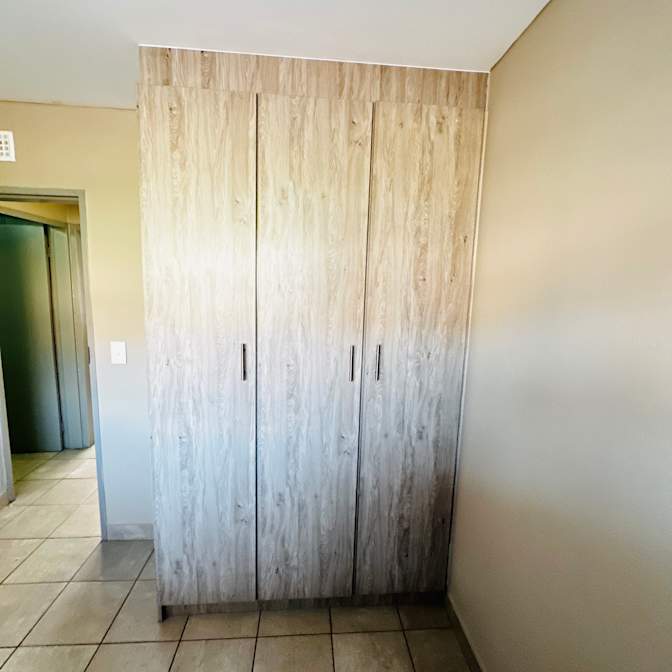 Zonke's room