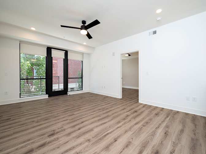Alcove Rooms's room