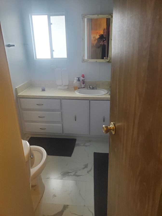 Robert's room