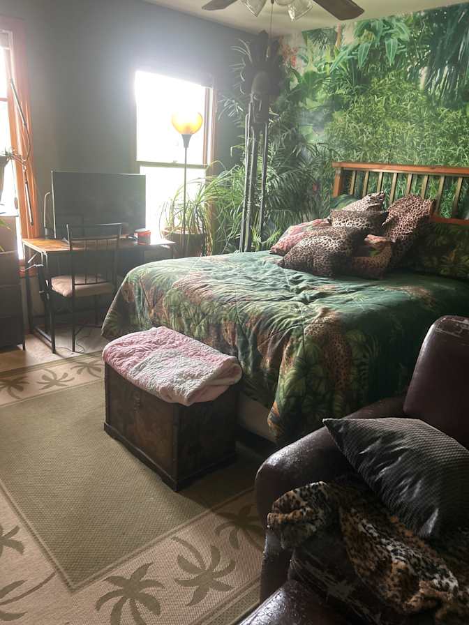 Cherri's room