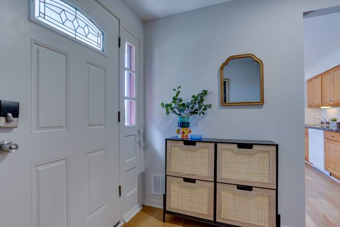 Stephanie's room
