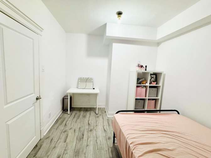 VH Rentals's room