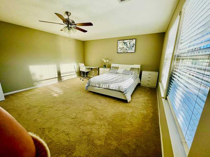 Hannah Nguyen's room