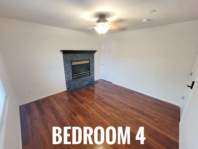 HomeCrew's room