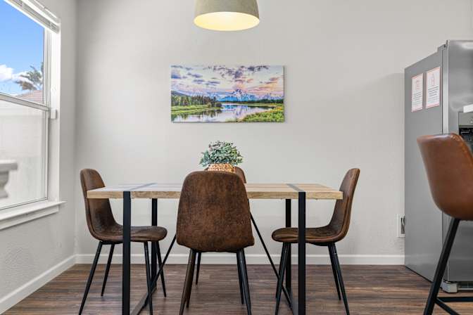 Bicoastal Holdings's room