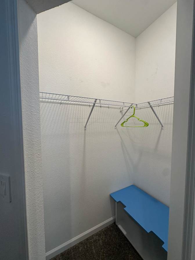 Dacia's room