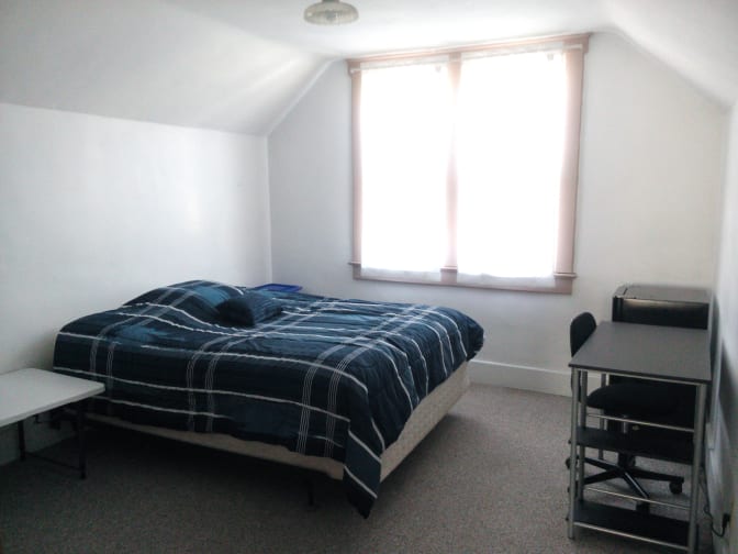 Kitty C's room