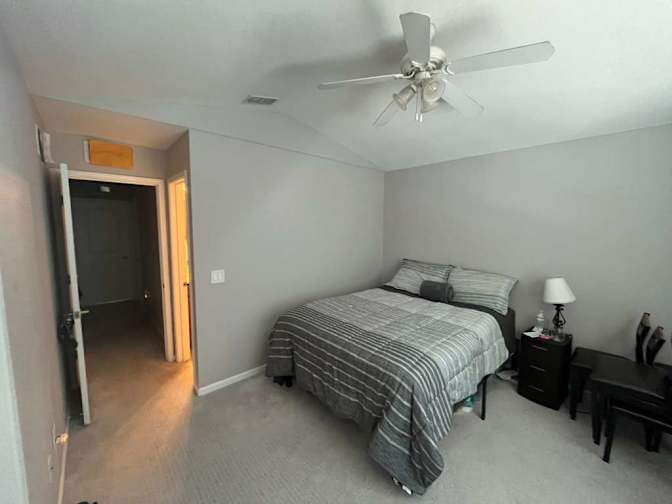 Mikeyla Liz Rivera's room