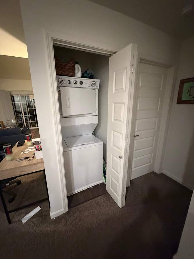 Joey Baxter's room