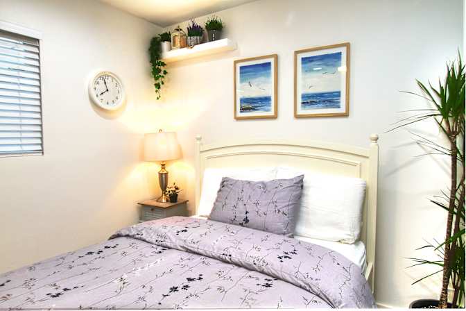 Kim's room