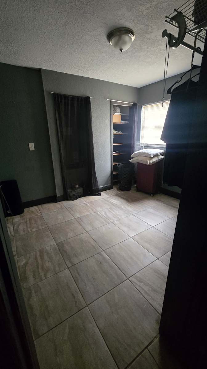 S Roy's room