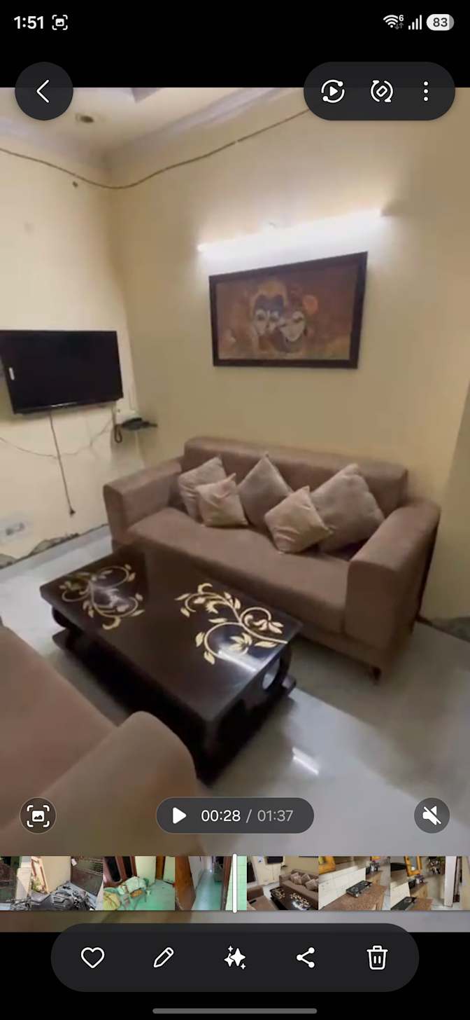 Sanam Sahni's room