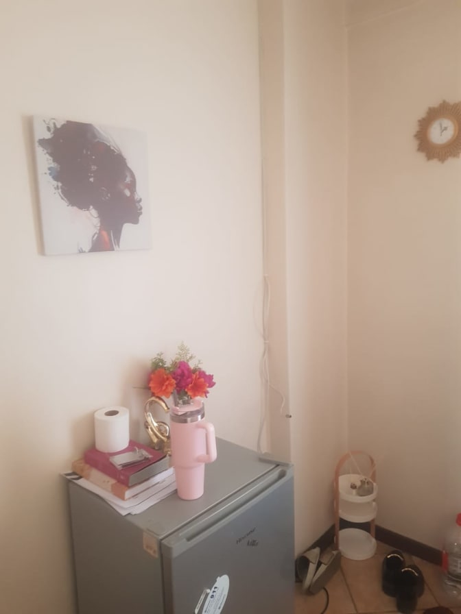 Dipuo's room