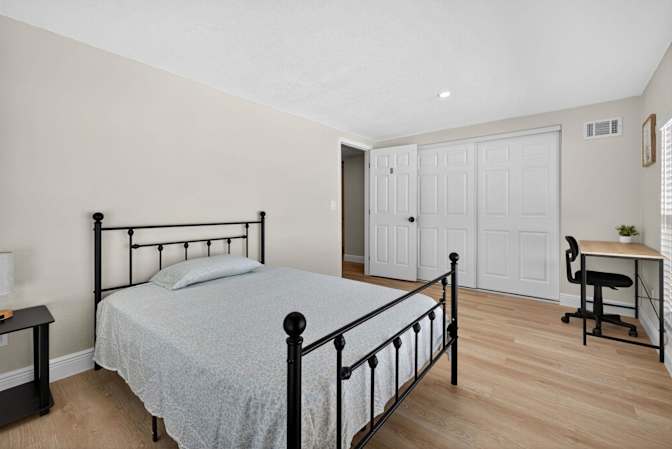 PadSplit's room